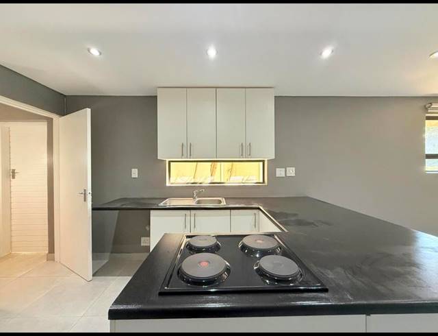 2 BEDROOM PROPERTY TO RENT IN GLENHAZEL